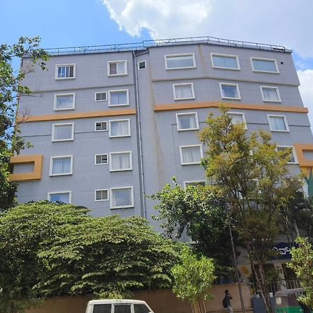 Olive Hotel Indiranagar By Embassy Group Bengaluru Zewnętrze zdjęcie